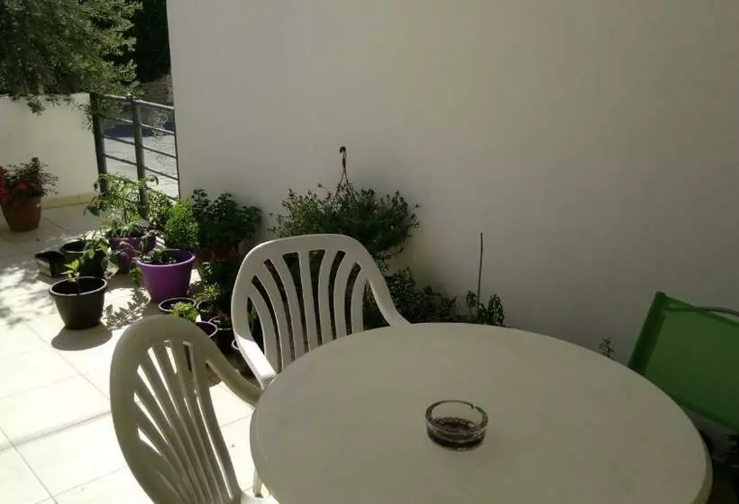پانسیون Kalampakas Guesthouse