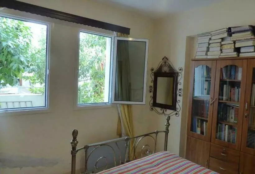 پانسیون Kalampakas Guesthouse