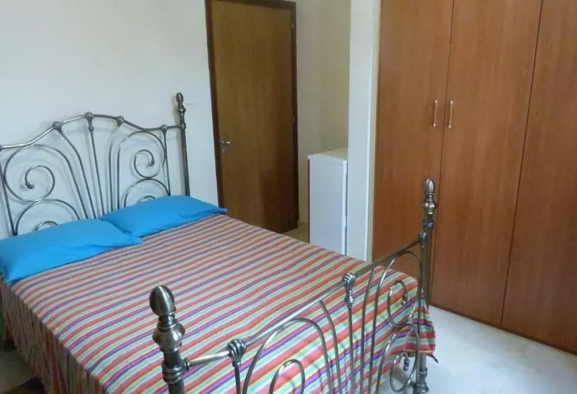 پانسیون Kalampakas Guesthouse