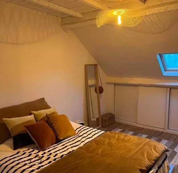 Majatalo La Maison Bleue