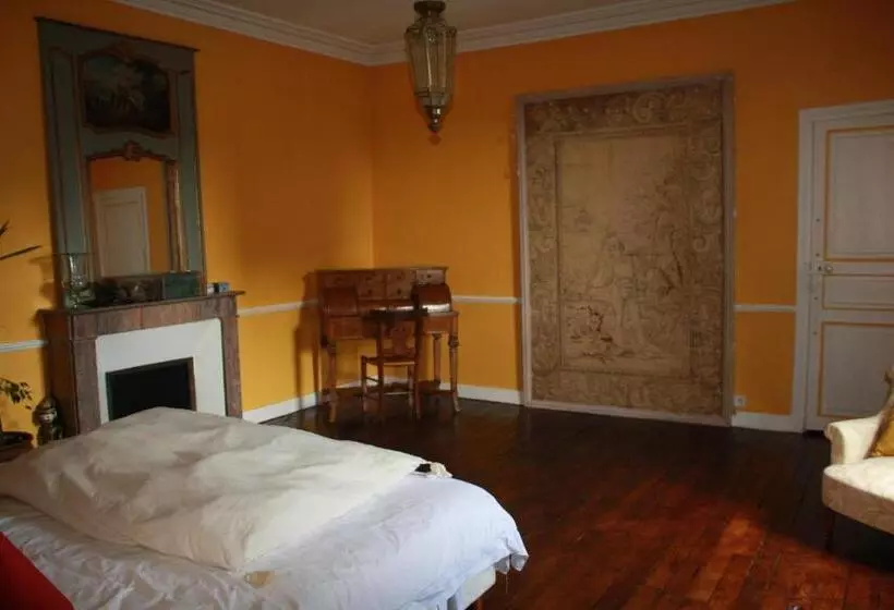 Majatalo La Maison Bleue