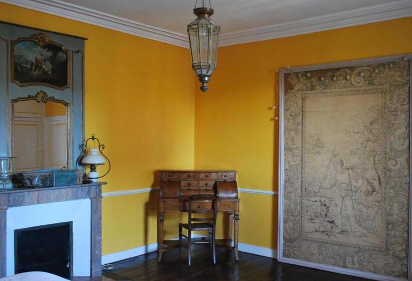 پانسیون La Maison Bleue