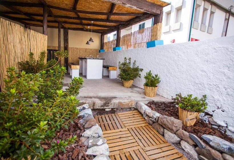 پانسیون The Pallet Guest House