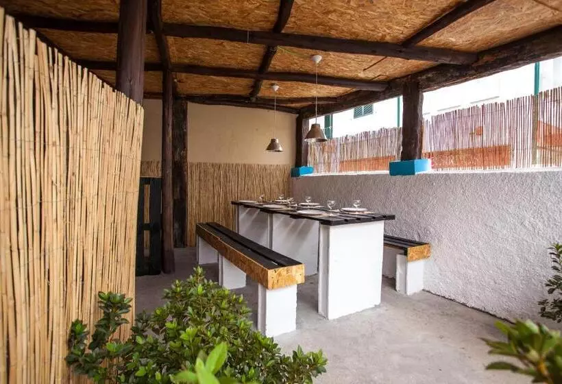 Majatalo The Pallet   Guest House