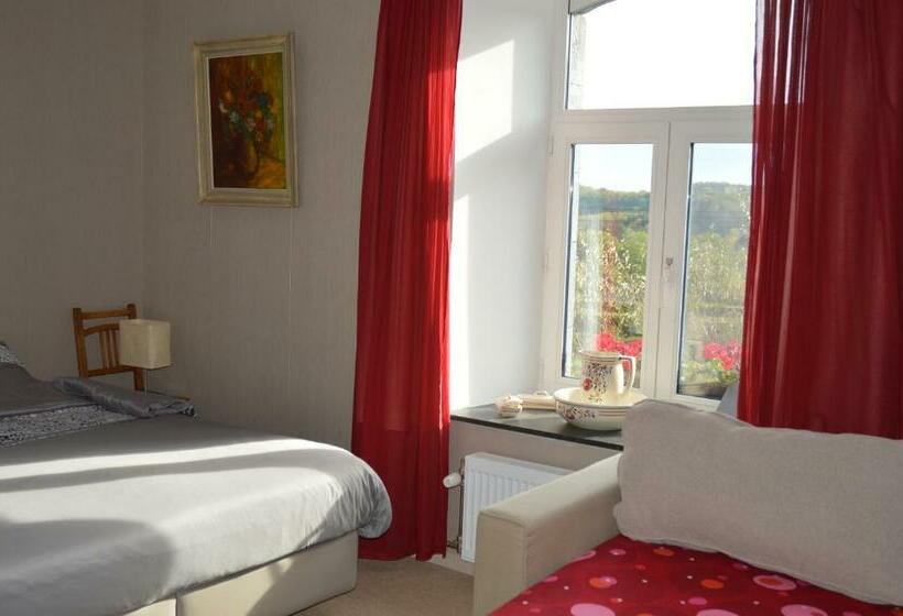 Aamiaismajoitus (B&B) Aux 4 Saules De 4 Wilgen