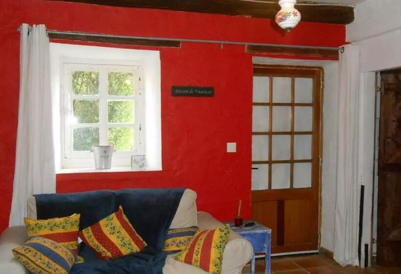 Aamiaismajoitus (B&B) Chat Noir Gite Et Chambre D Hotes