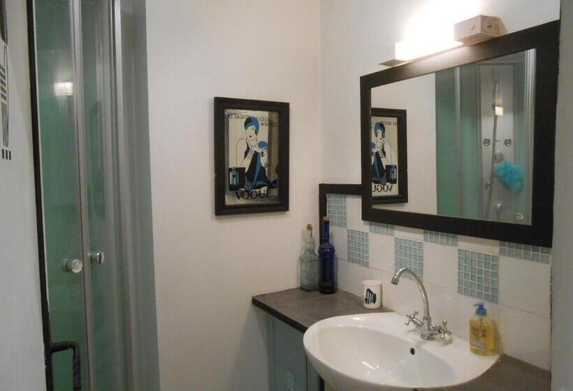 Bed and Breakfast Chat Noir Gite Et Chambre D Hotes