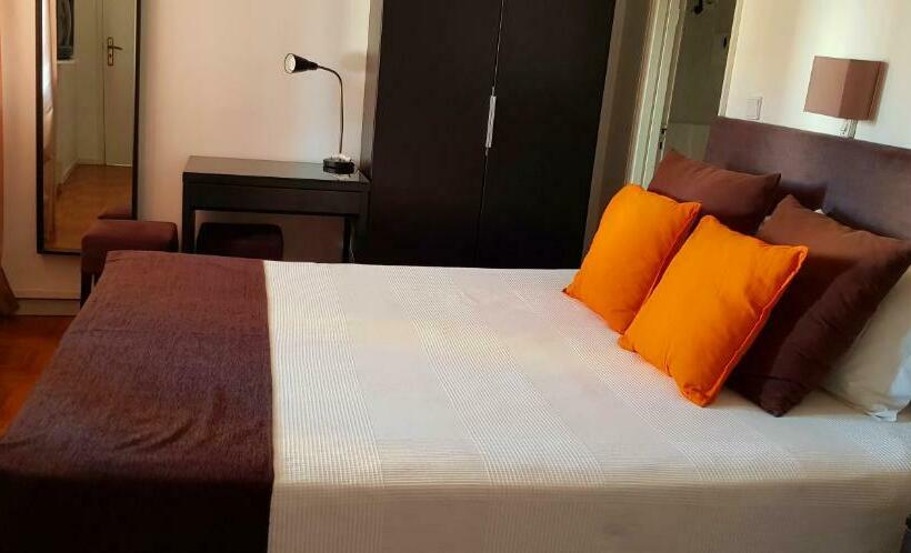 پانسیون Alojamento Ar E Sol