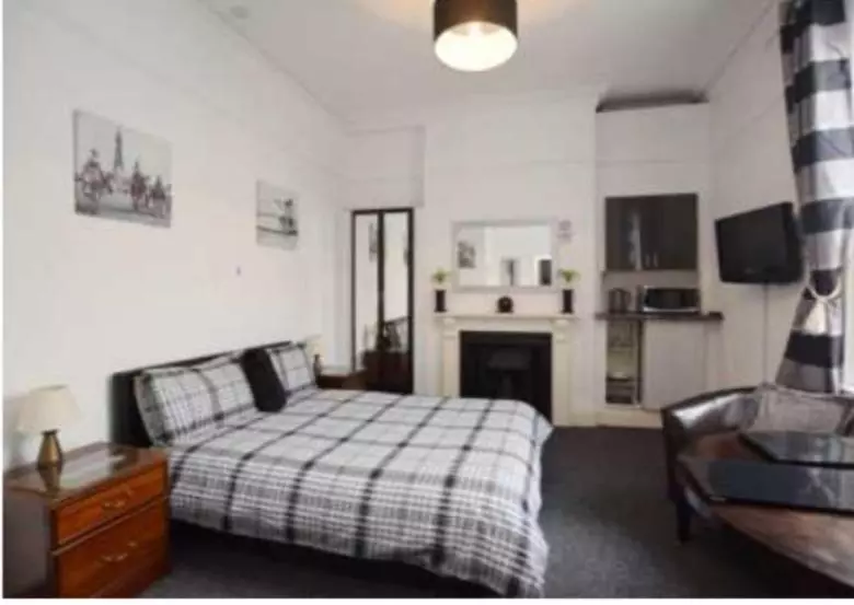 پانسیون Barrie Guest House