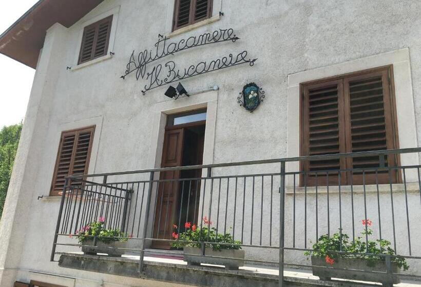 بنسيون Il Bucaneve