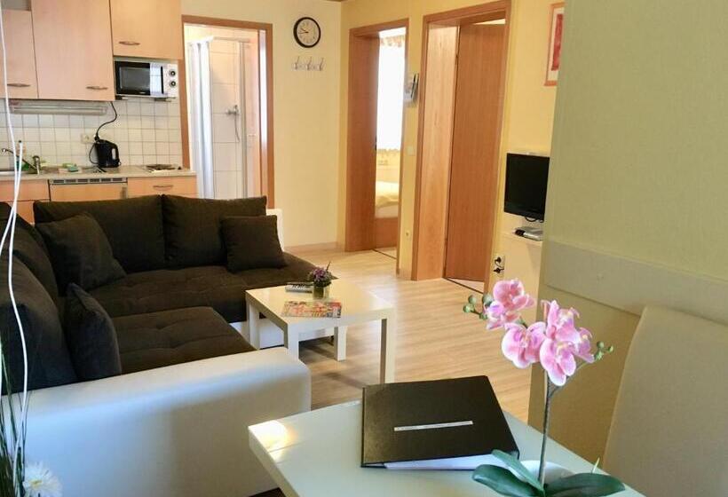 Pension Sonja Müller