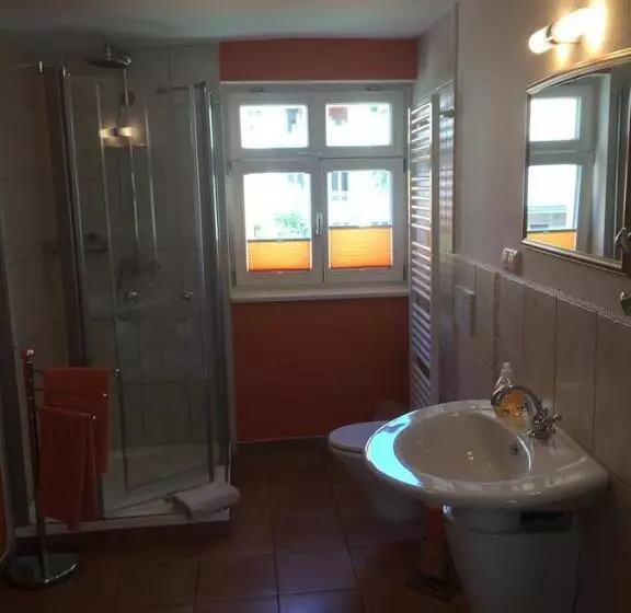 Rathaus Pension 1685