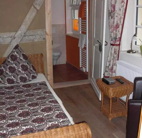 Rathaus Pension 1685