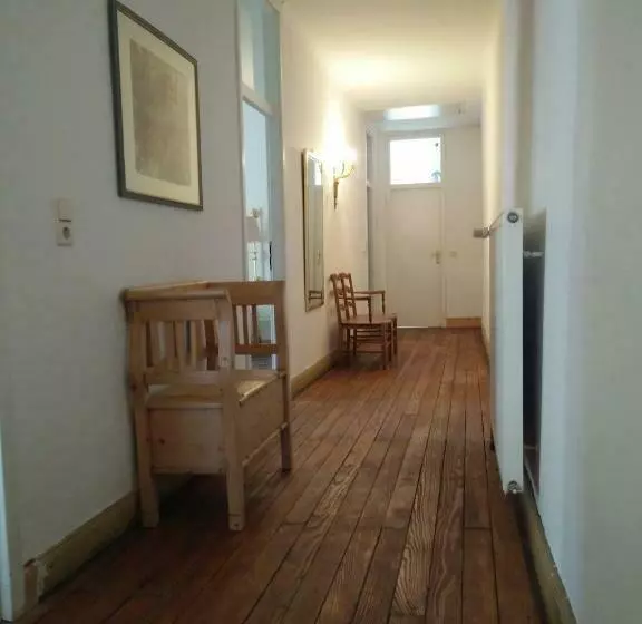 Aamiaismajoitus (B&B) Château Mesny