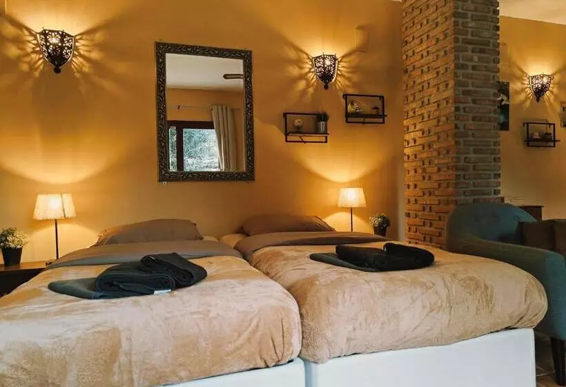 ベッドアンドブレックファースト Finca Oliva