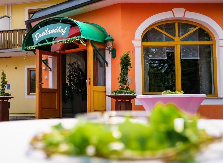 ホテル Dreilandhof