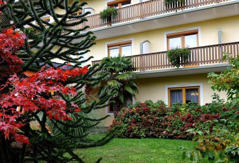 ホテル Dreilandhof