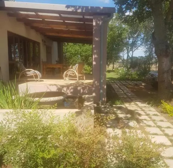 ホテル Lalani B&b/self Catering Cottages