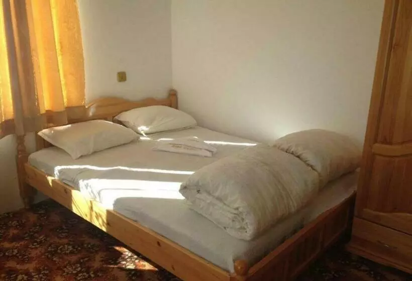 ペンション Guest Rooms Dyado Sabcho