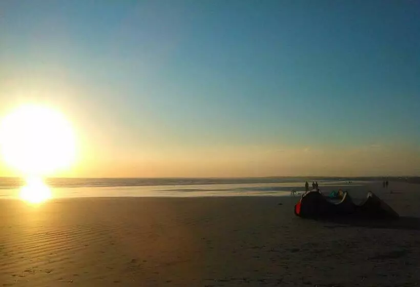 Majatalo Les Couleurs De L Eau