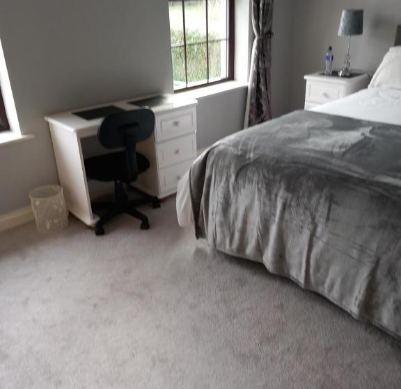 민박 Clonoughter Heights