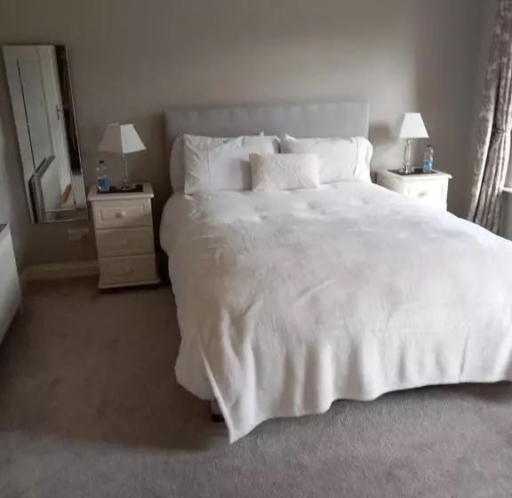 Aamiaismajoitus (B&B) Clonoughter Heights