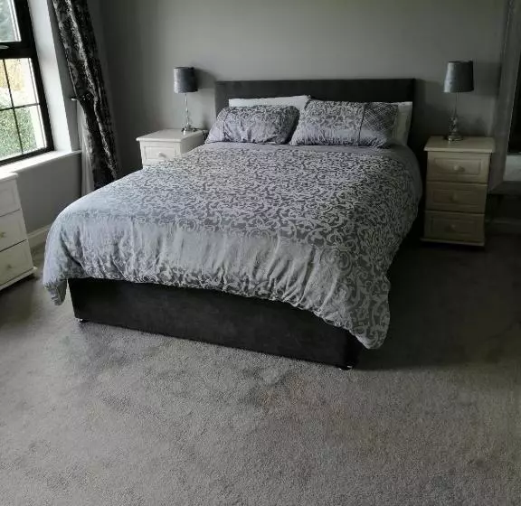 Aamiaismajoitus (B&B) Clonoughter Heights