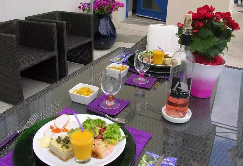 Aamiaismajoitus (B&B) La Cadanise, Suite étoilée