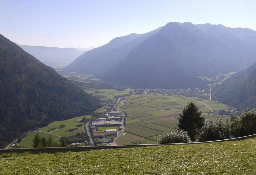 Отель Aussermairhof