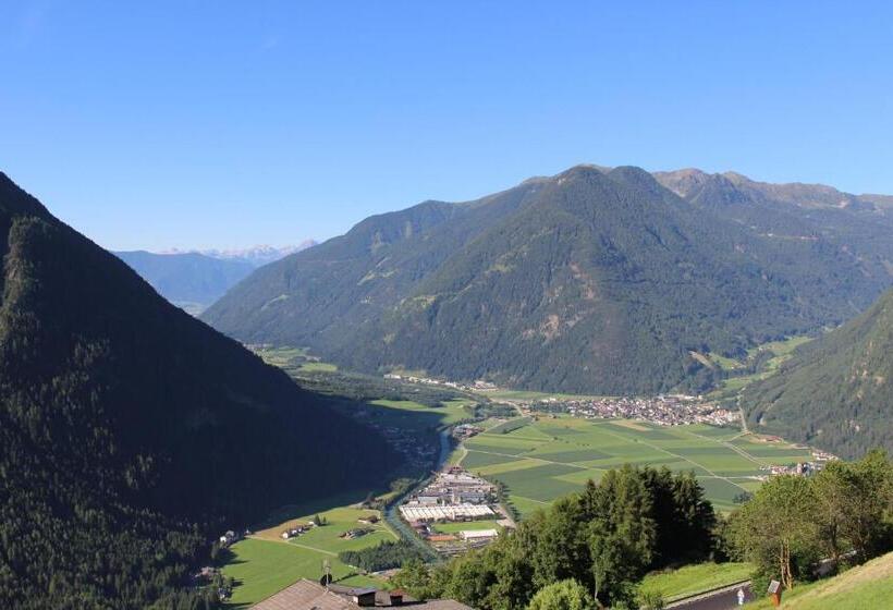 Отель Aussermairhof