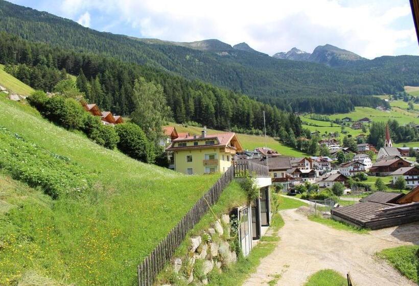 Отель Aussermairhof