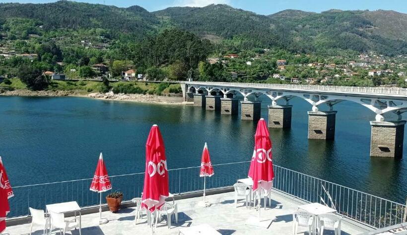 بنسيون Beira Rio Do Gerês