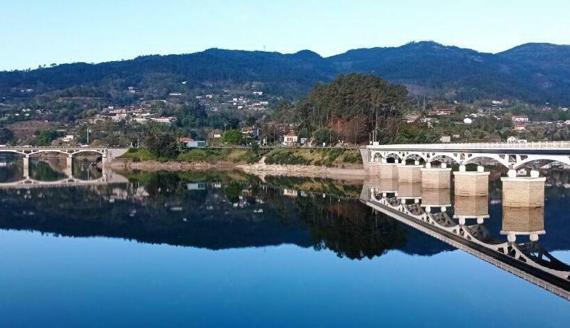 بنسيون Beira Rio Do Gerês