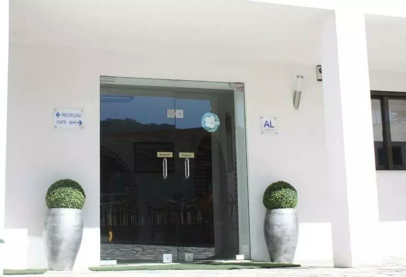 Majatalo Beira Rio Do Gerês