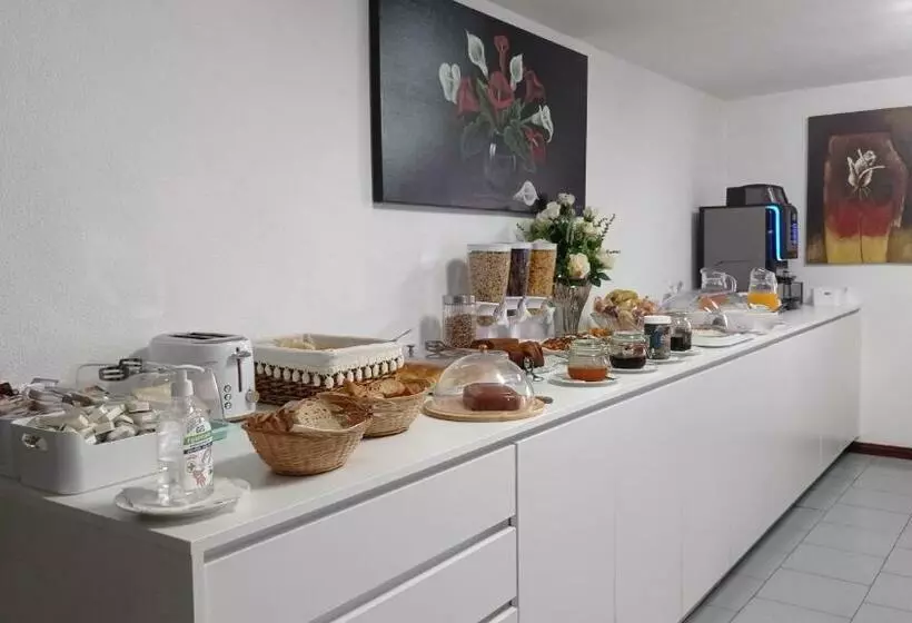 Majatalo Beira Rio Do Gerês