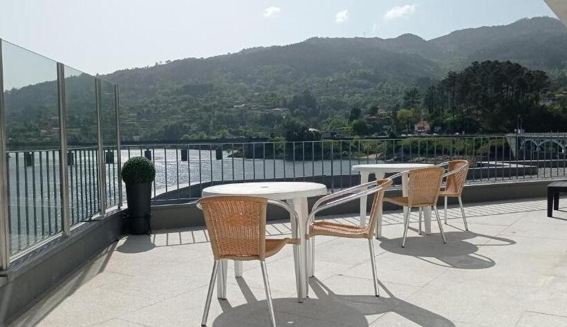 بنسيون Beira Rio Do Gerês