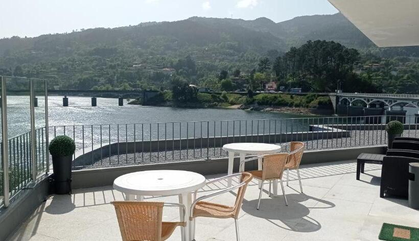 بنسيون Beira Rio Do Gerês