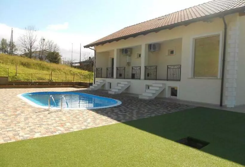 Majatalo Villa Brettii