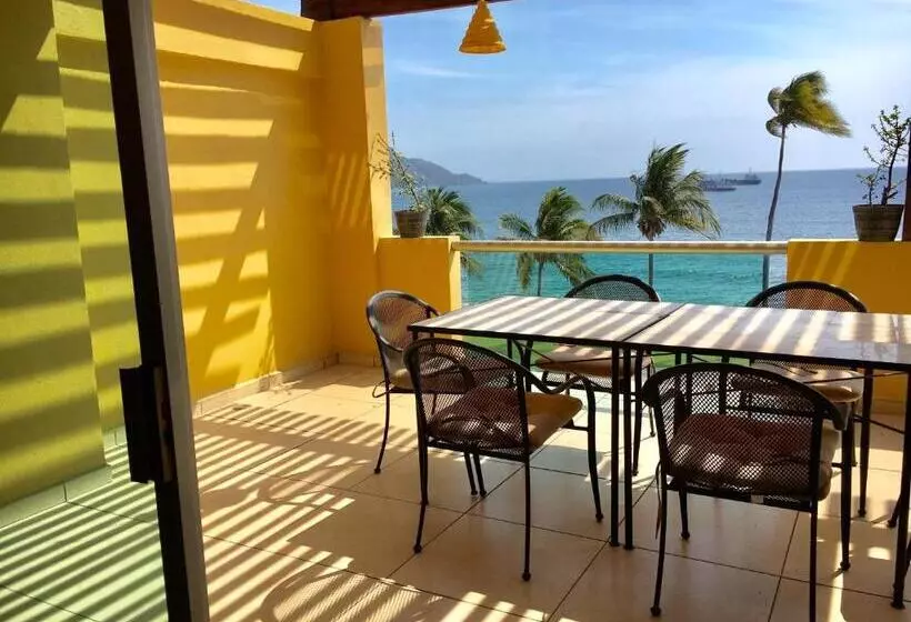 Andressa Mia Apartments