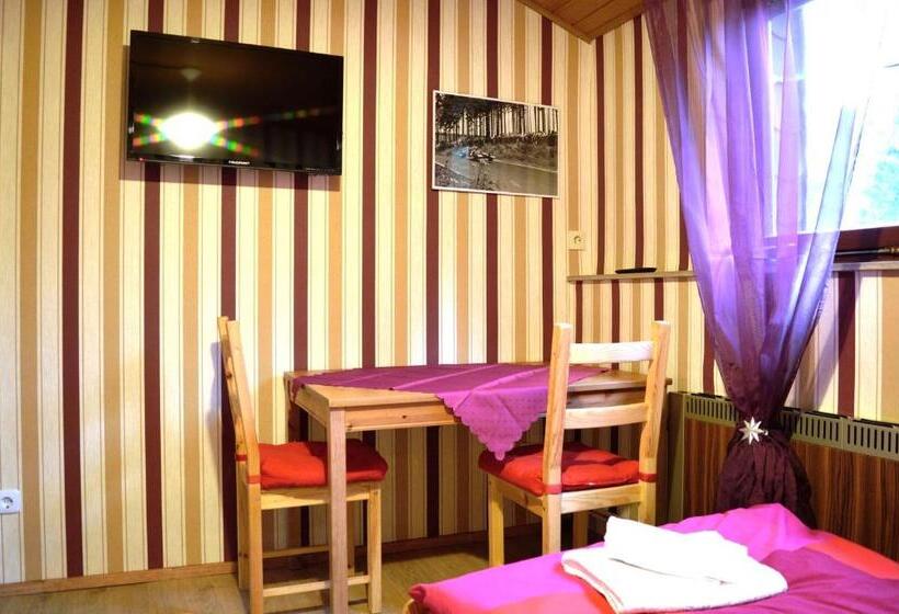 住宿加早餐  Franky House Am Nürburgring