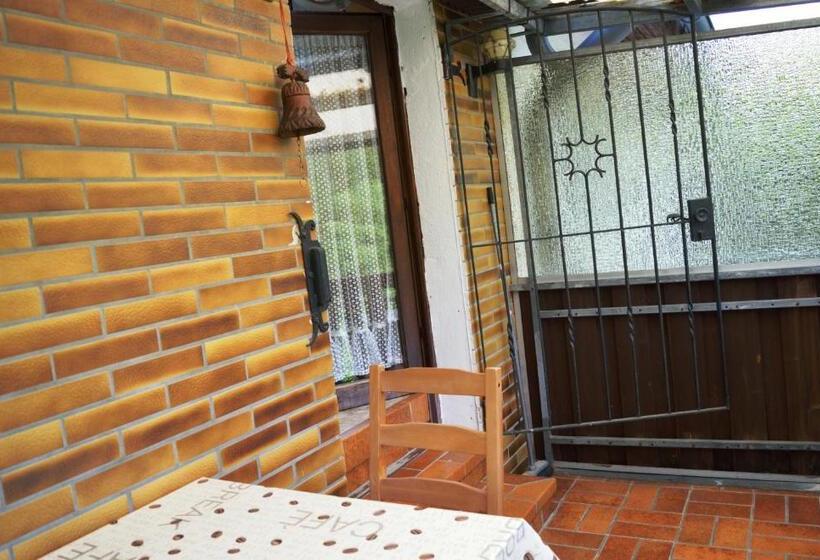 住宿加早餐  Franky House Am Nürburgring