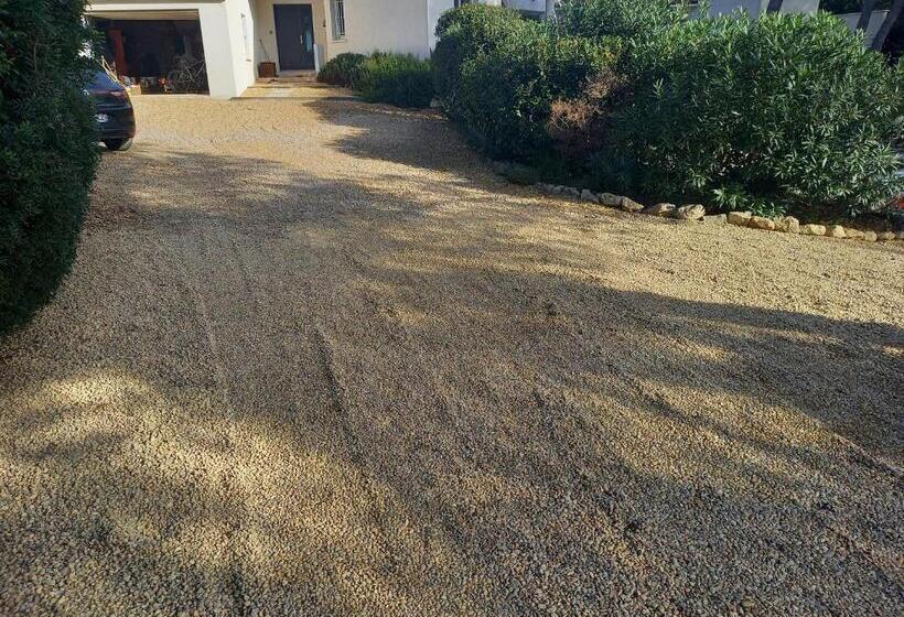 Bed and Breakfast Studio D Hôtes Les Libellules