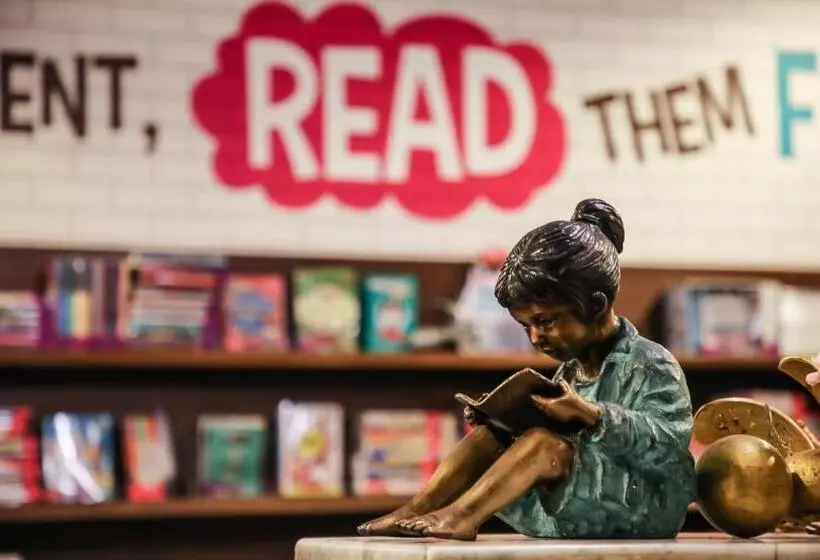 ホテル Rain Tree Khao Yai