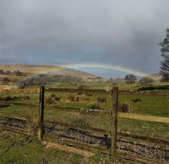 ペンション Elysian Fields @ Ing Hill Lodge