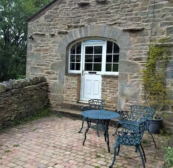 ペンション Elysian Fields @ Ing Hill Lodge