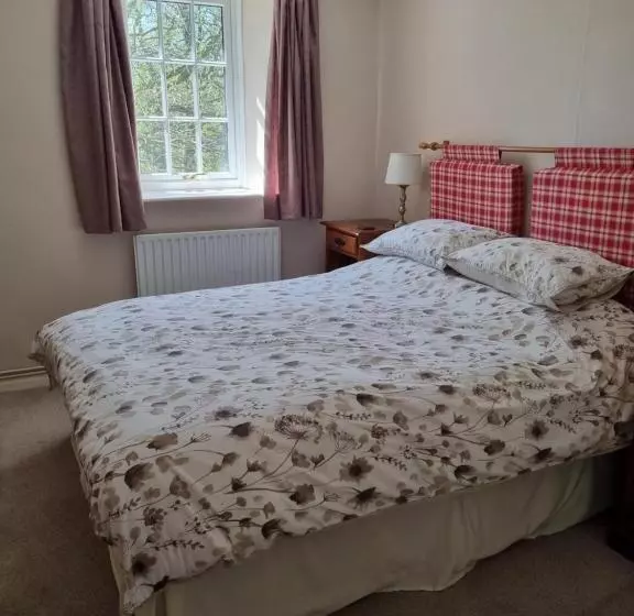 ペンション Elysian Fields @ Ing Hill Lodge