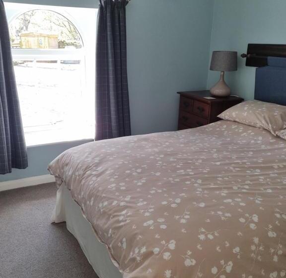 פנסיון Elysian Fields @ Ing Hill Lodge