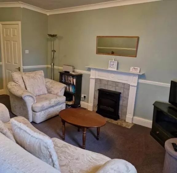 ペンション Elysian Fields @ Ing Hill Lodge