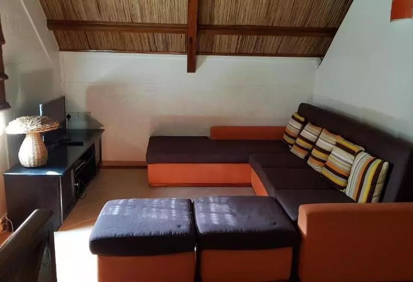 پانسیون Villa Soleil D’été