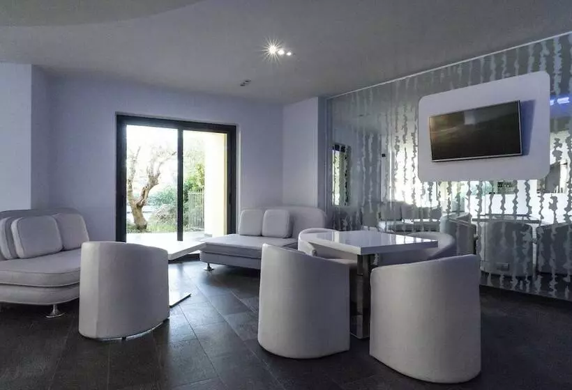 فندق A Point Porto Ercole Resort & Spa